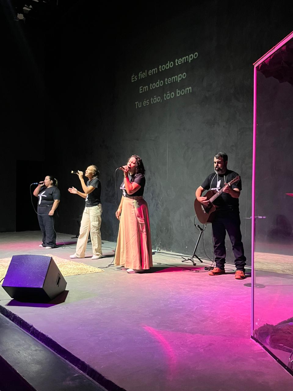 Culto de celebração na Igreja Batista Nacional de Juara